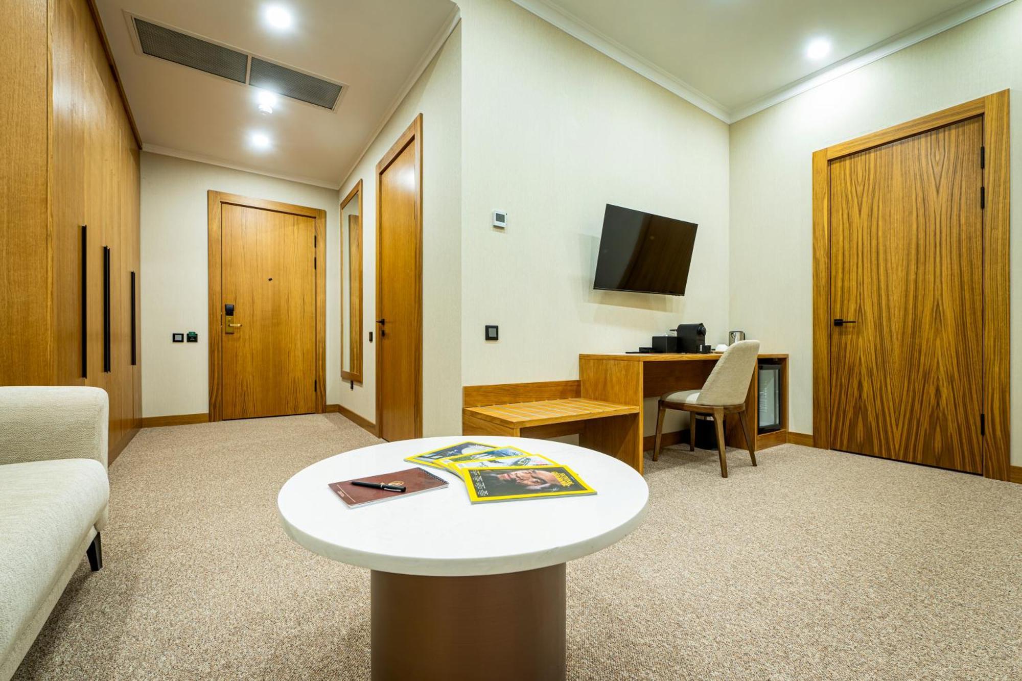 Mardan Hotel Szymkent Zewnętrze zdjęcie