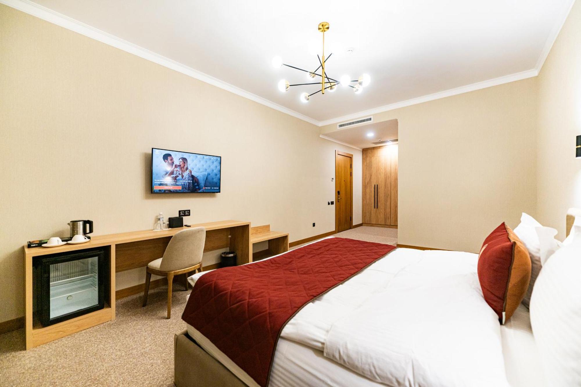 Mardan Hotel Szymkent Zewnętrze zdjęcie