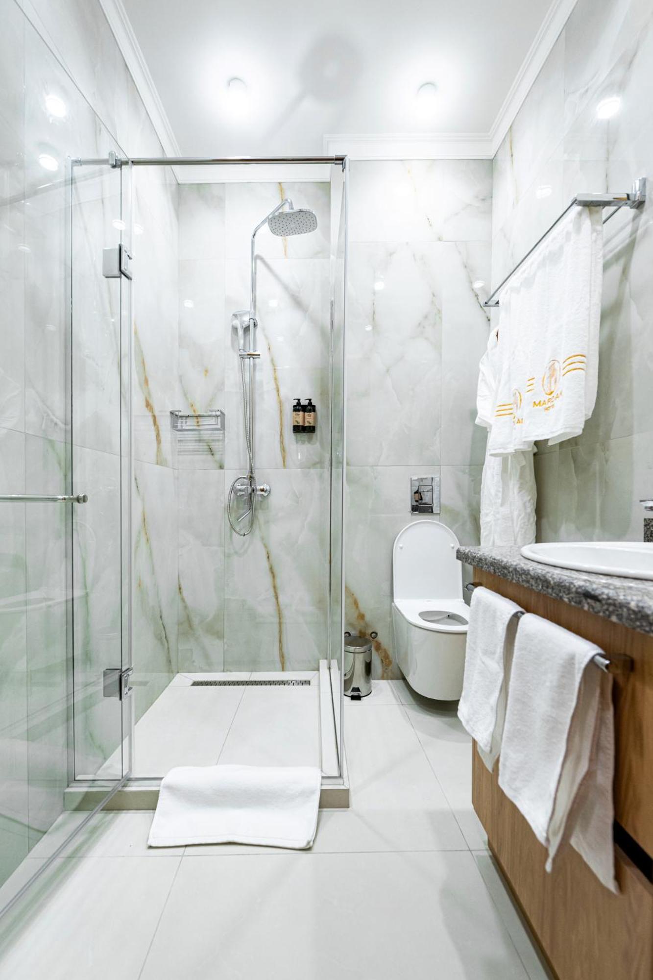 Mardan Hotel Szymkent Zewnętrze zdjęcie