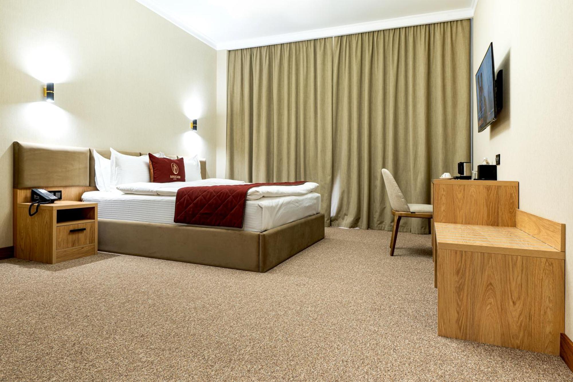Mardan Hotel Szymkent Zewnętrze zdjęcie