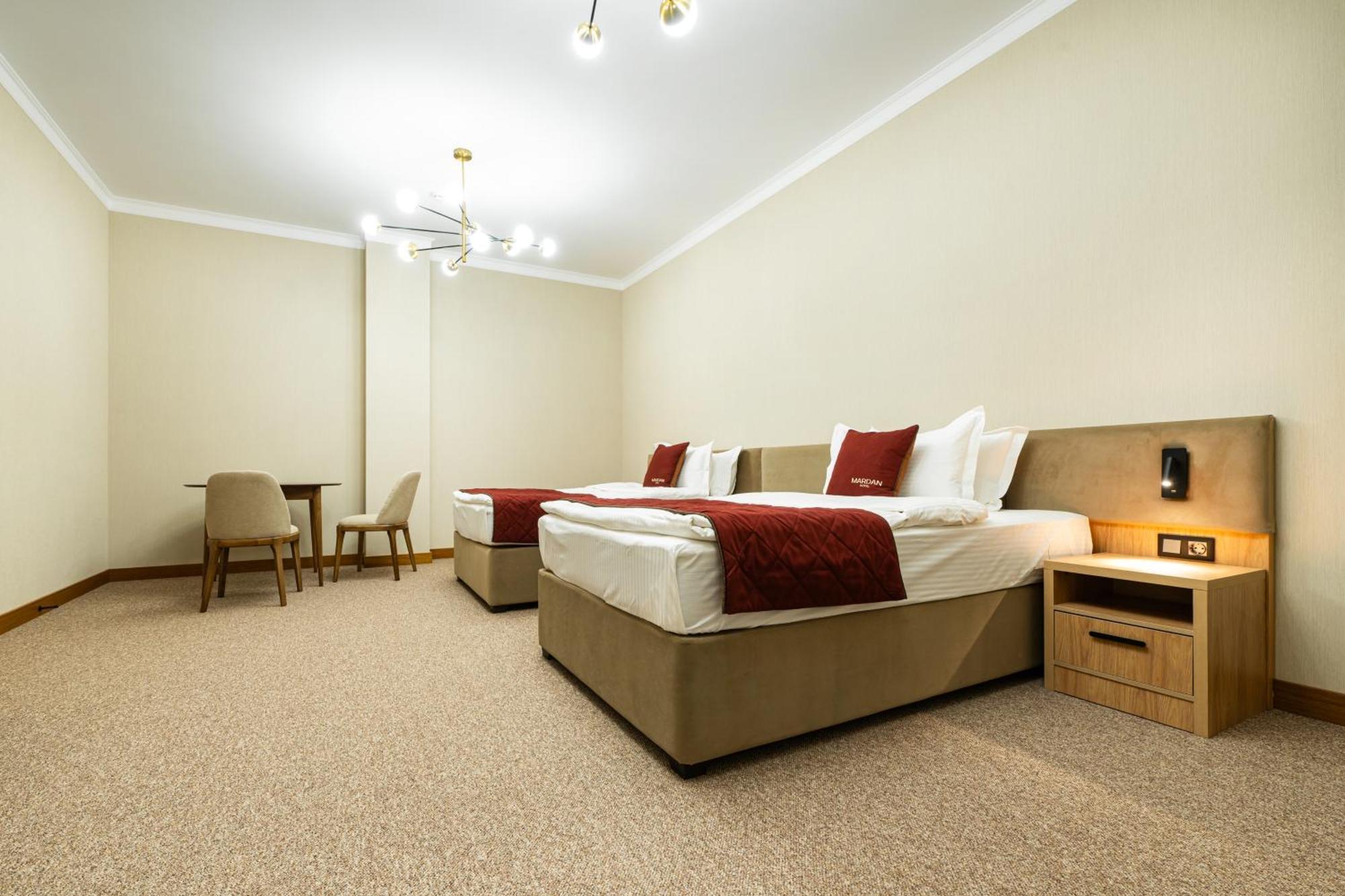 Mardan Hotel Szymkent Zewnętrze zdjęcie